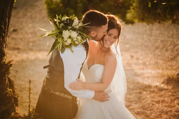 Wedding Stories Archive — image 9 of 11