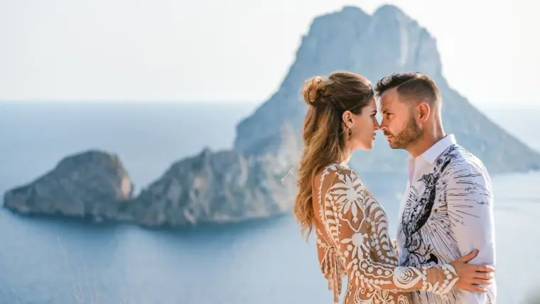 Best Beaches in Ibiza & Formentera for Weddings — image 6 of 28