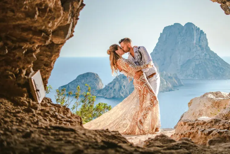The Most Romantic Ways to Propose in Ibiza — image 5 of 20