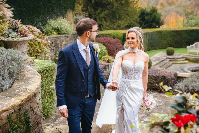 Ian & Jade's Glam Gold Hedsor House Wedding — image 3 of 43