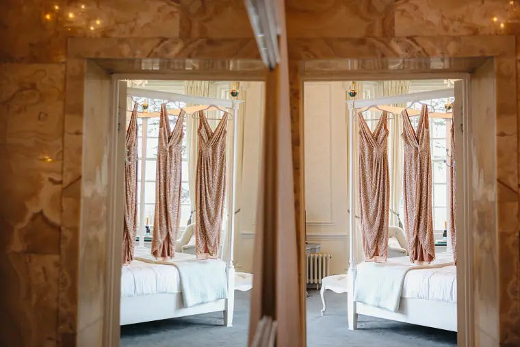 Ian & Jade's Glam Gold Hedsor House Wedding — image 16 of 43