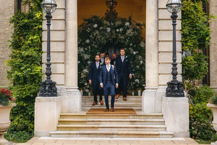 Ian & Jade's Glam Gold Hedsor House Wedding — image 17 of 43