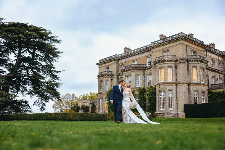 Ian & Jade's Glam Gold Hedsor House Wedding — image 32 of 43