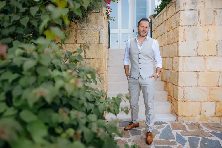 Jade & Peter's Anassa Hotel Wedding, Cyprus — image 12 of 36