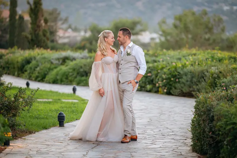 Jade & Peter's Anassa Hotel Wedding, Cyprus — image 25 of 36