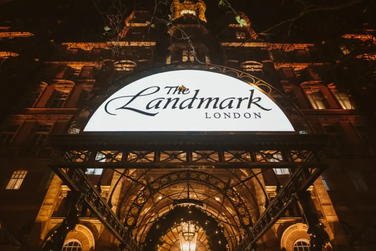 Landmark Hotel London Greek Wedding — Beziique Photographers — image 3 of 60