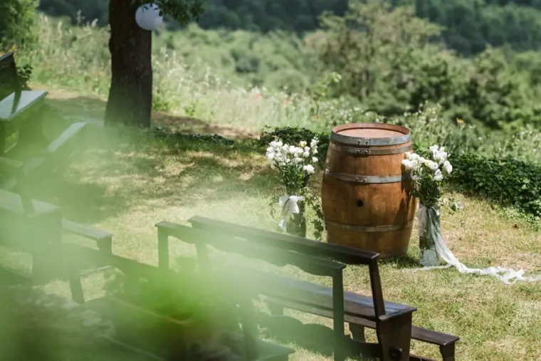 Livernano Estate Wedding Photographer Tuscany — image 10 of 38