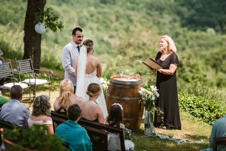 Livernano Estate Wedding Photographer Tuscany — image 17 of 38