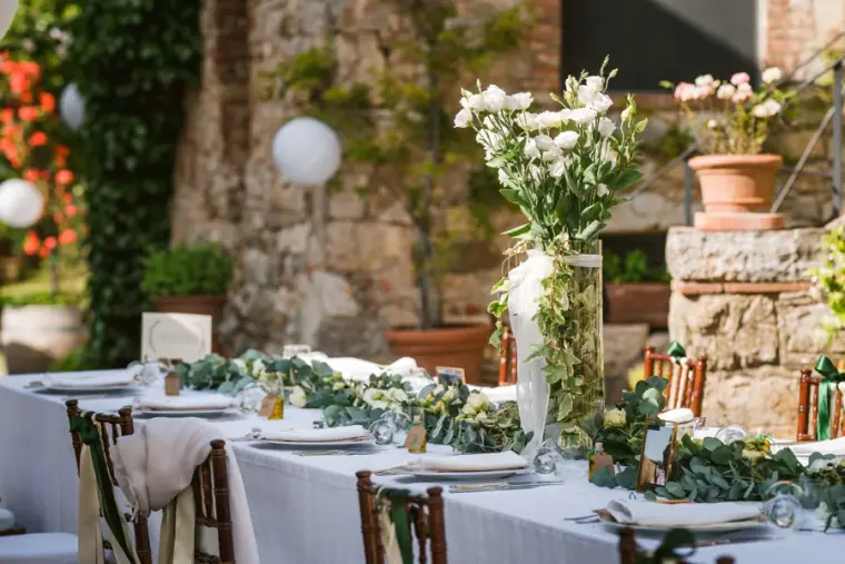Livernano Estate Wedding Photographer Tuscany — image 24 of 38