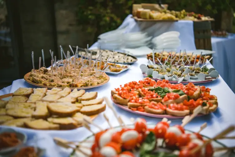 Livernano Estate Wedding Photographer Tuscany — image 29 of 38