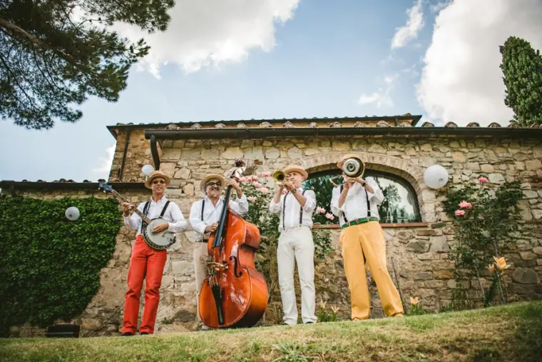 Livernano Estate Wedding Photographer Tuscany — image 30 of 38