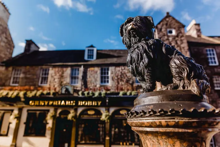 March Around Edinburgh — Travel Journal — image 12 of 88