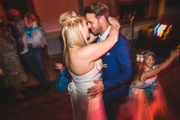 Lyndsay & Thomas — New Forest Wedding, UK — image 51 of 62