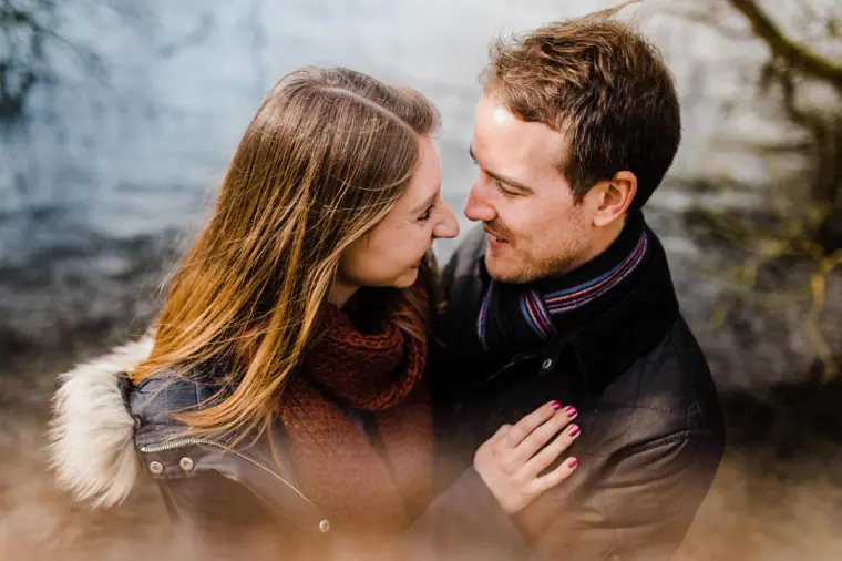UK Pre-Wedding Engagement Shoot, Dinton Pastures — Beziique — image 10 of 54