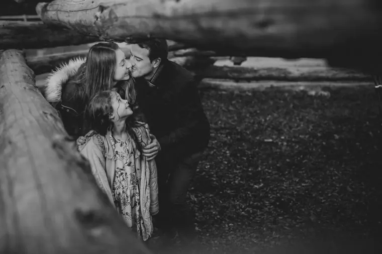 UK Pre-Wedding Engagement Shoot, Dinton Pastures — Beziique — image 34 of 54