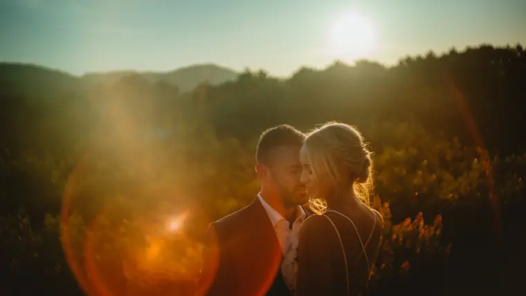 Champagne 4x4 Photoshoot in Cyprus — Beziique — image 6 of 7
