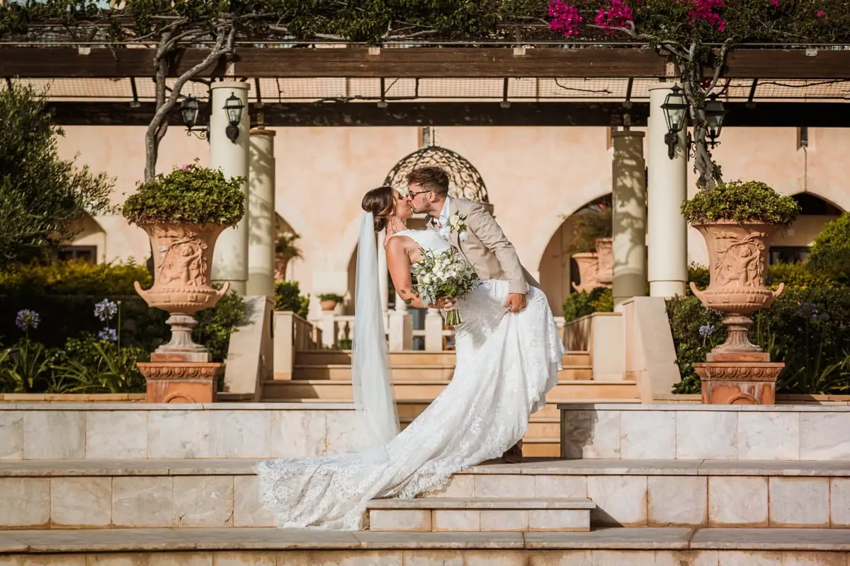 Sneak Peeks — Destination Wedding Photo Galleries